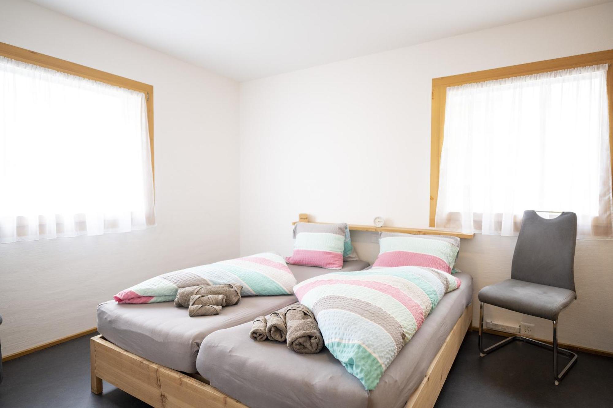 Chasa Bazzell Apartment เฟอทาน ภายนอก รูปภาพ